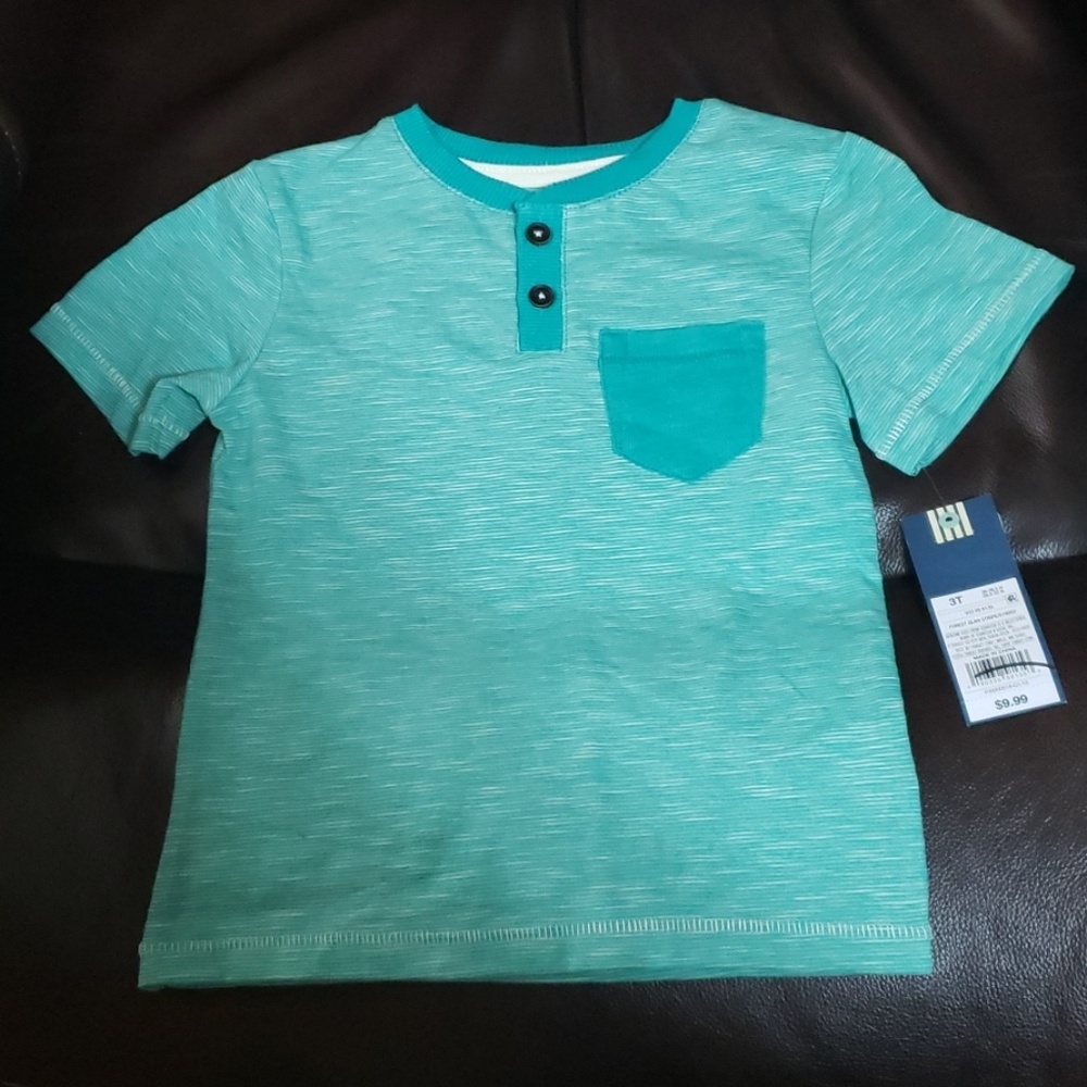 boy short sleeve shirt 3T and 5T